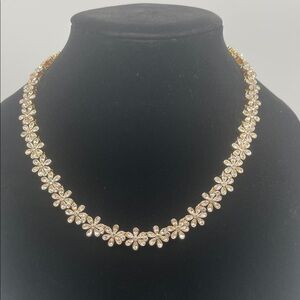 BaubleBar Gold Daisy Necklace